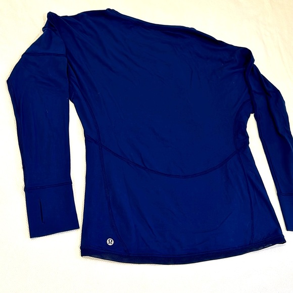 Lululemon Gear Up Long Sleeve Women’s size 6 in Hero Blue (Navy Blue) - Picture 2 of 2